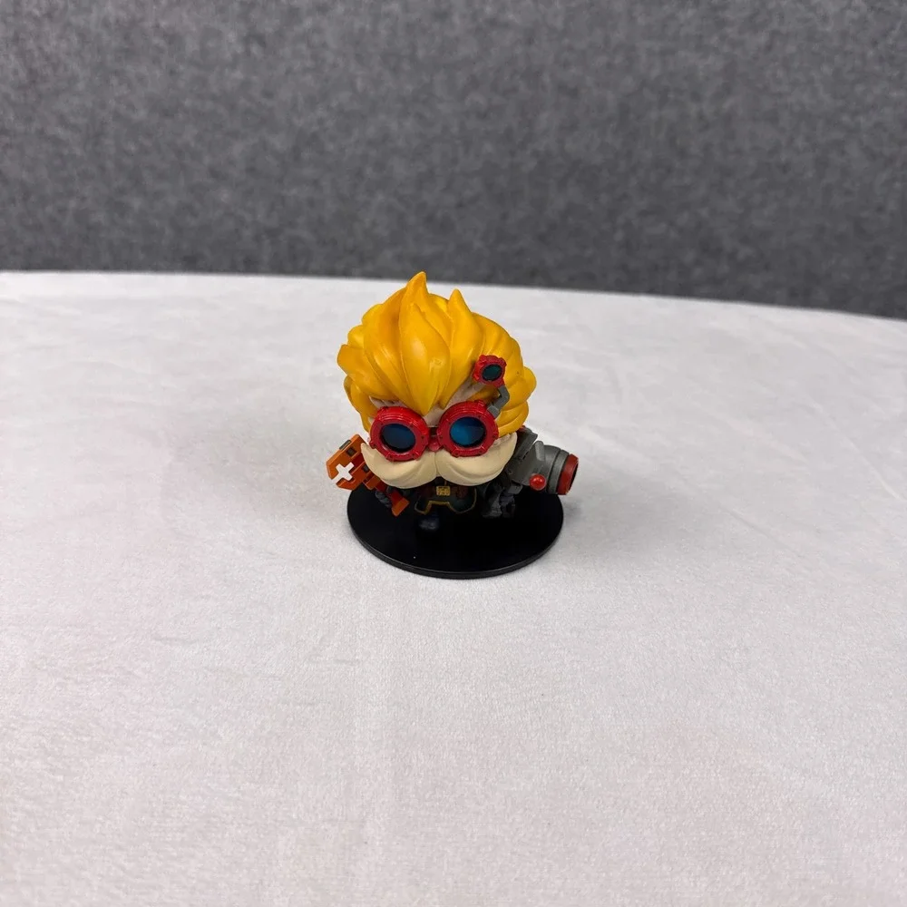 Riot Games League of Legends Heimerdinger Figure 2015 Series 1 Yellow Red
